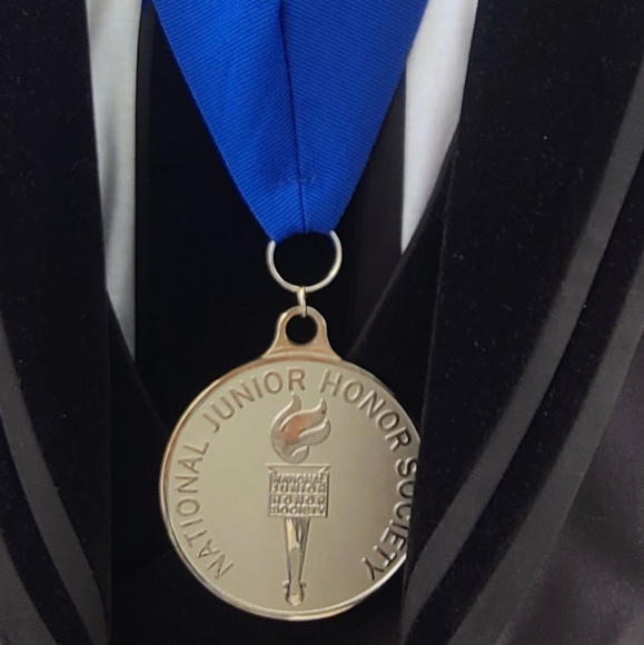 Meet your Posher, Angela - Picture 2 of 3